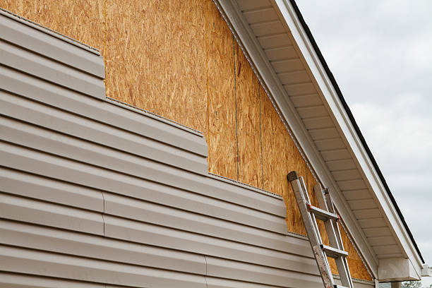 Professional Siding Installation technician working in Gallitzin, PA